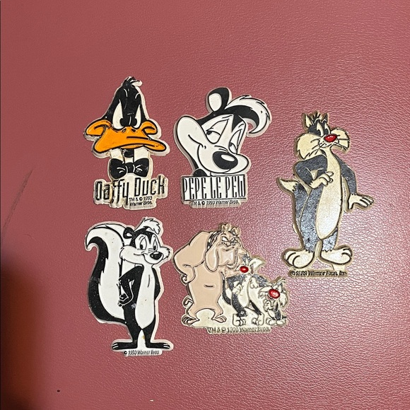 Warner Bros. Other - Warner Bros. Cartoon Character magnet Set - Black, White, Gray